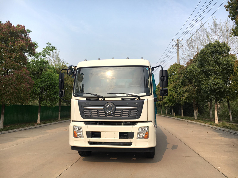 國六7方塵箱 4方水箱東風掃路車